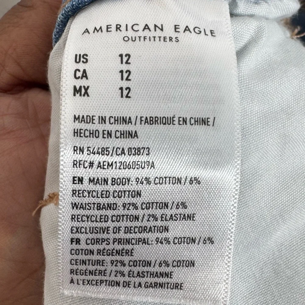 American Eagle Shorts Baggy High Rise Distressed Mom Denim NEW